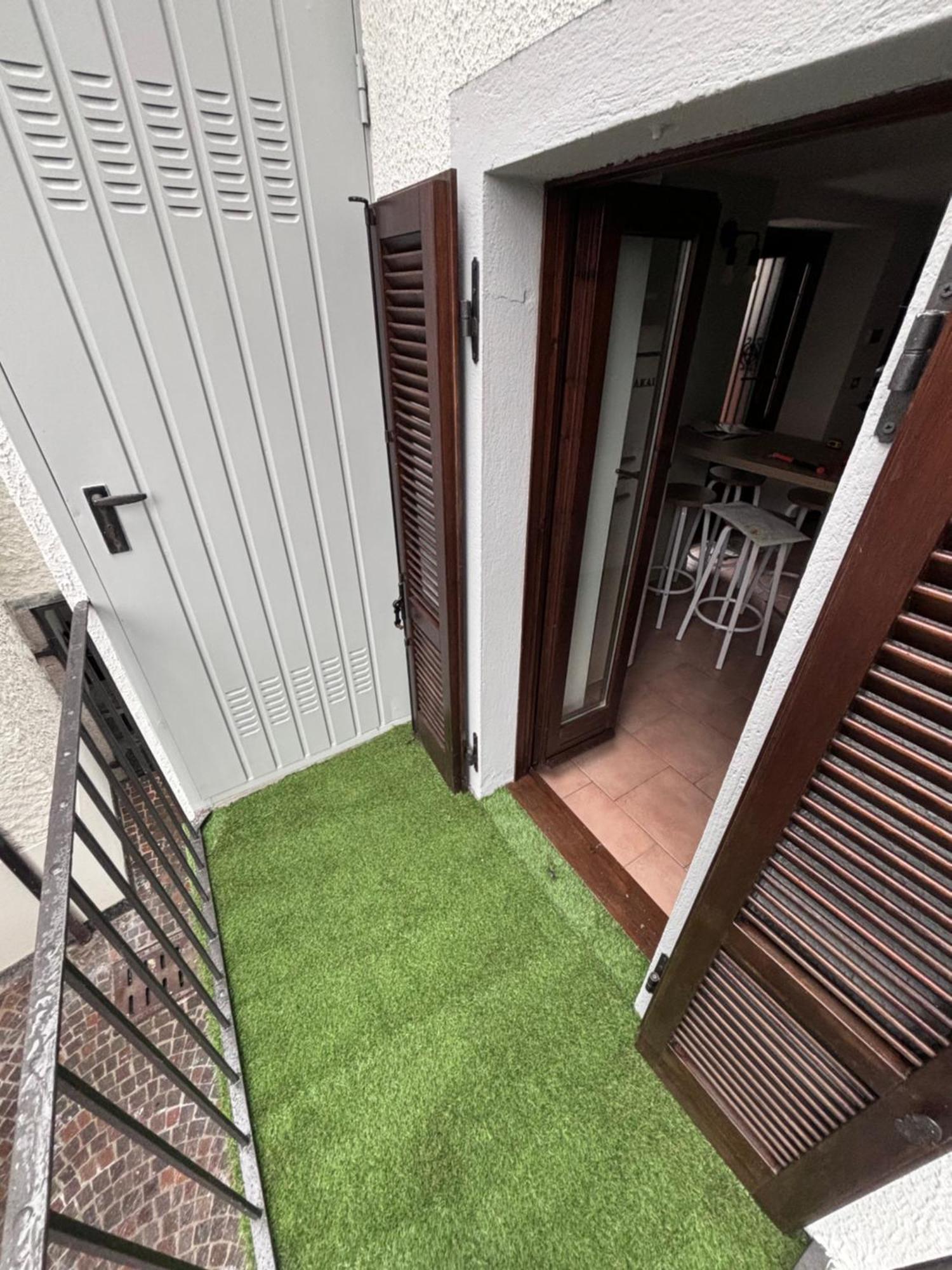 Vittoria Holiday House - Tulip Apartment And Tulip Room Stresa Exterior foto