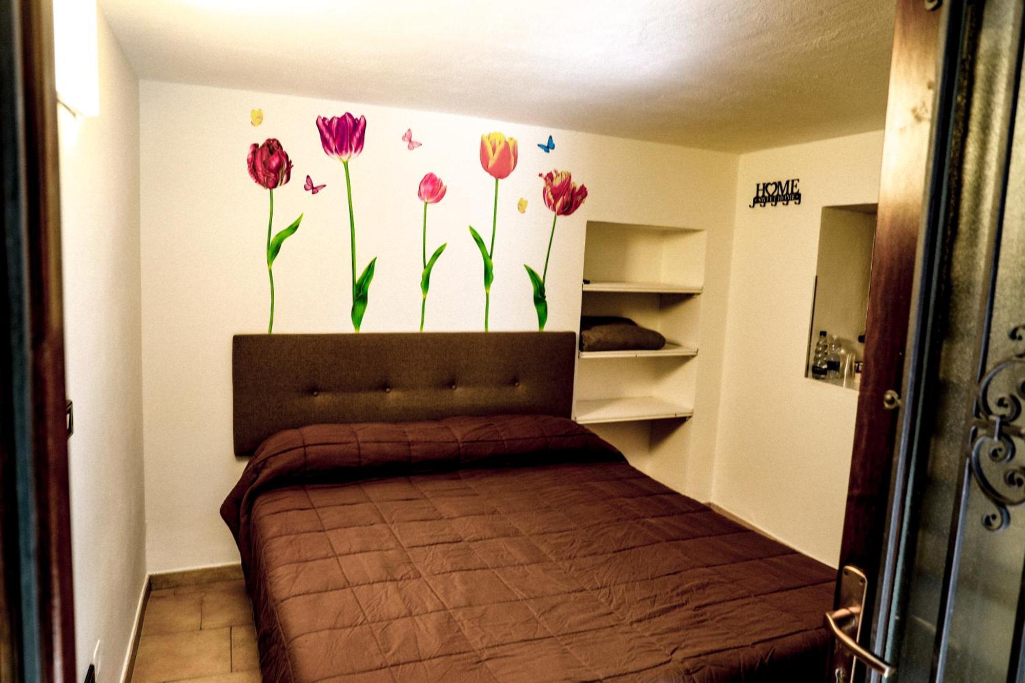 Vittoria Holiday House - Tulip Apartment And Tulip Room Stresa Exterior foto